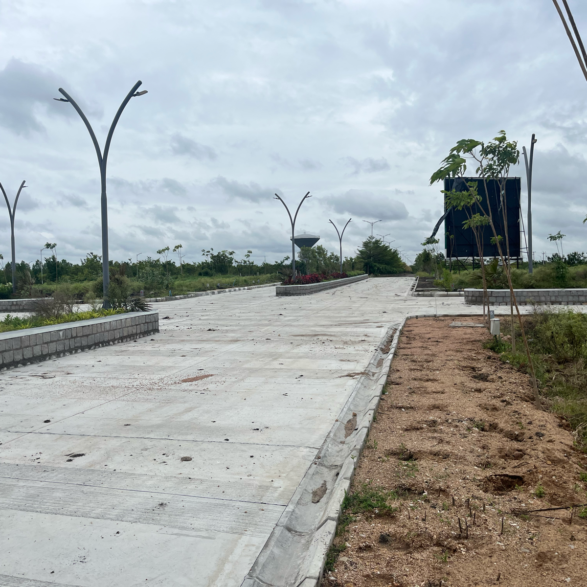 Resale 167 Sq.Yd. Plot in Green City Dukes County, Kondakal Hyderabad