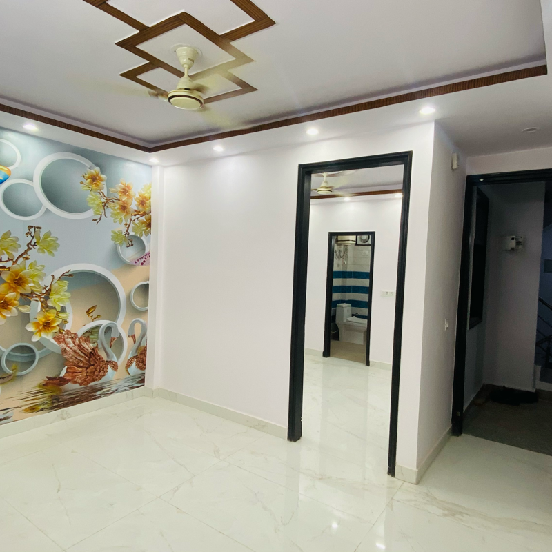 Rental 3 Bedroom 1020 Sq.Ft. Builder Floor in Govindpuri Delhi 5698682