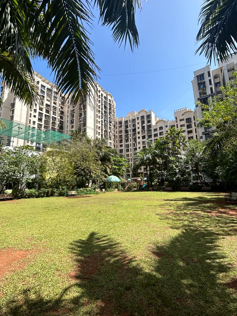 Resale 1 Bedroom 409 Sq.Ft. Apartment in New Bhoomi Park, Malad West