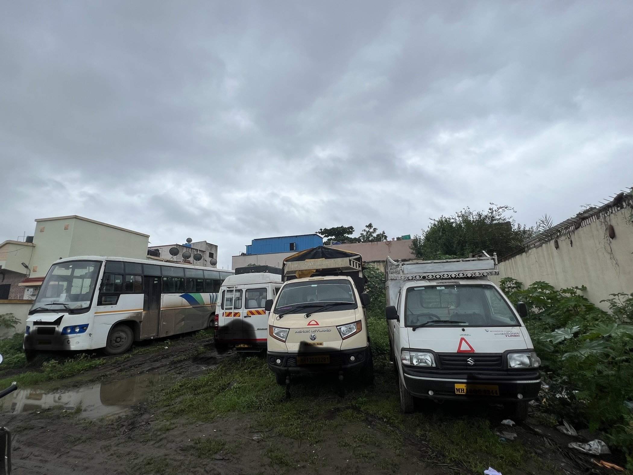 Rental Commercial Land 4400 Sq.Ft. in Ganga Dham Towers, Bibwewadi Pune