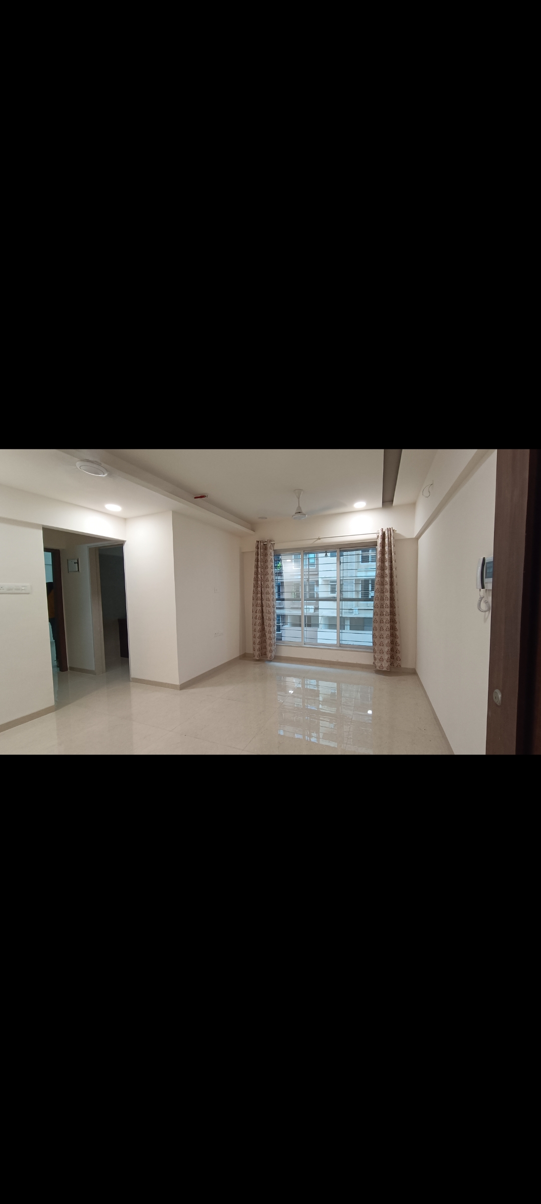 Rental 2 Bedroom 694 Sq.Ft. Apartment in JP North Barcelona, Mira Road