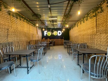 Team Area in  Shop at Vadgaon Budruk – for Rent