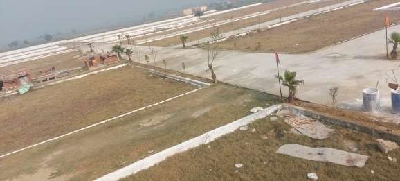 500 Sq.Yd. Plot in Yamuna Expressway Greater Noida