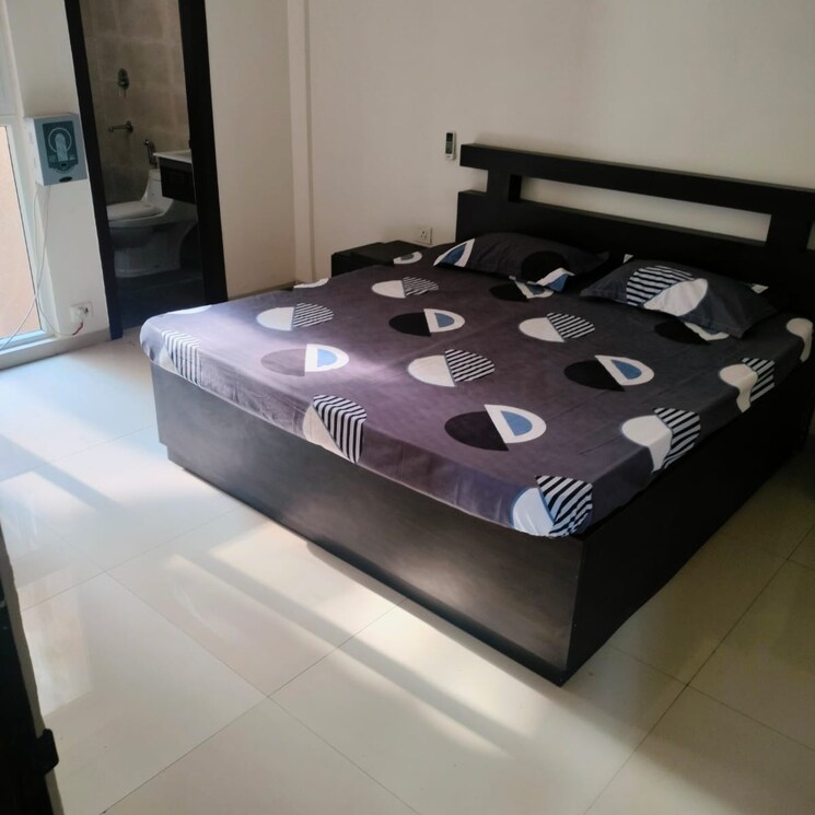 Bedroom, tulip-violet 3 Bedroom 1578 Sq.Ft. Apartment In Sector 69 Gurgaon 5703978