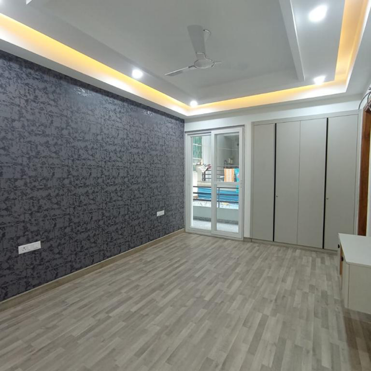 3 Bedroom 1600 Sq.Ft. Builder Floor in Sector 9a Gurgaon