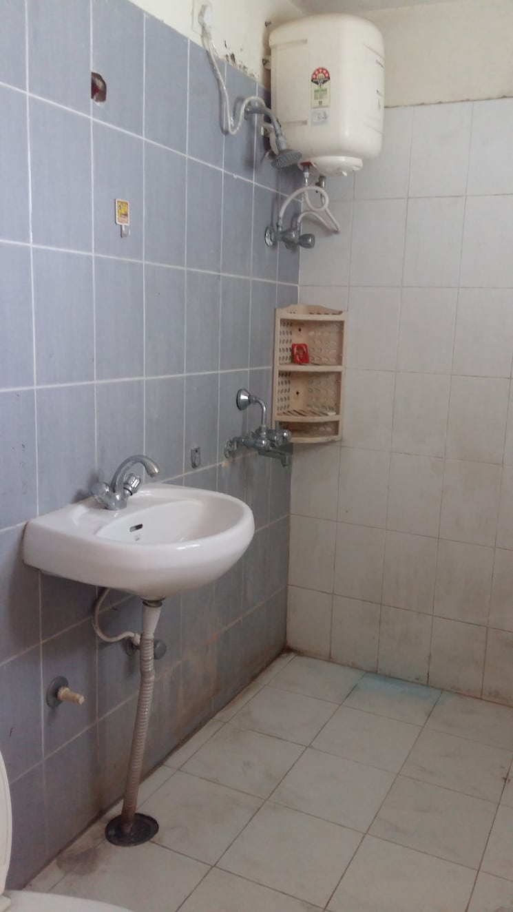 Bathroom, ganga-apartments-gomti-nagar 2 Bedroom 1050 Sq.Ft. Apartment In Gomti Nagar Lucknow 5706745
