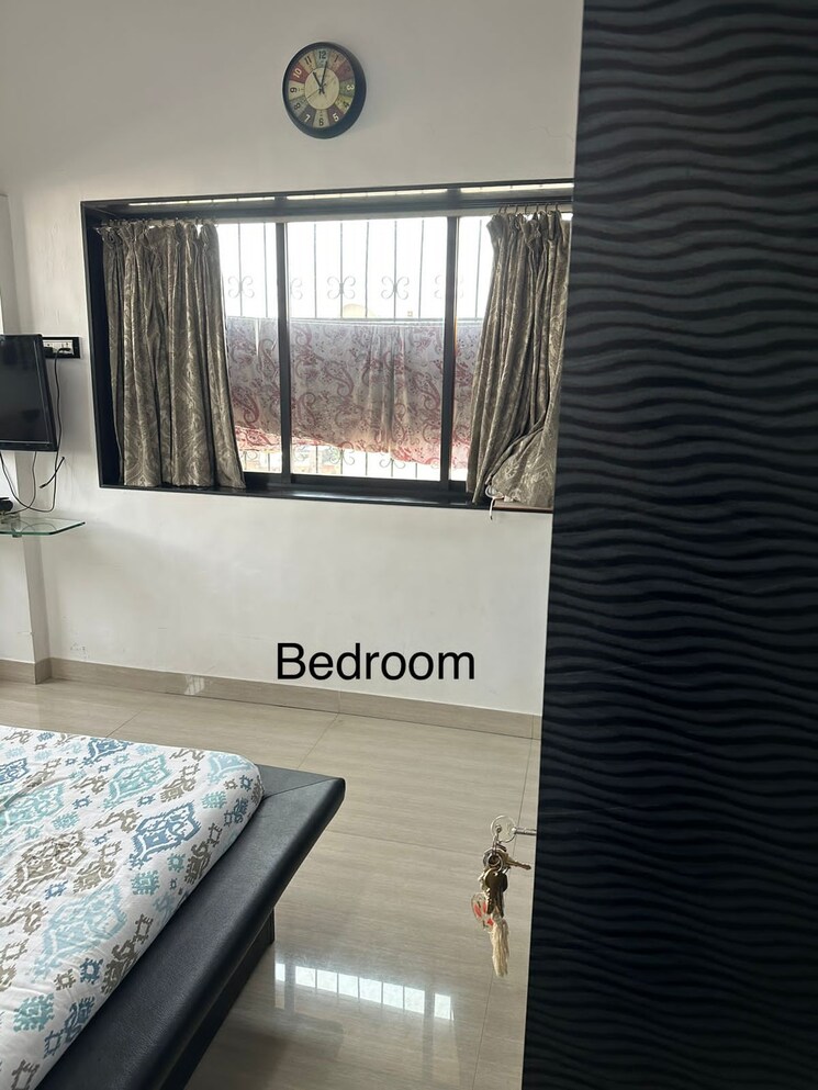 Bedroom, shiv-prasad-building 2 Bedroom 1300 Sq.Ft. Apartment In Marine Lines Mumbai 5707906