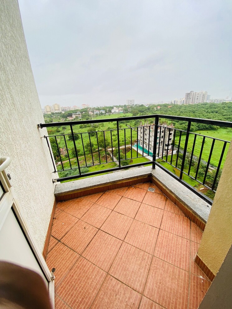 Balcony, kondhwa 3 Bedroom 1550 Sq.Ft. Apartment In Kondhwa Pune 5708240