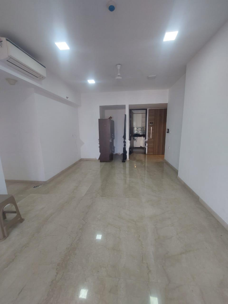 Rental 2.5 Bedroom 1140 Sq.Ft. Apartment in Rustomjee Seasons, Bandra