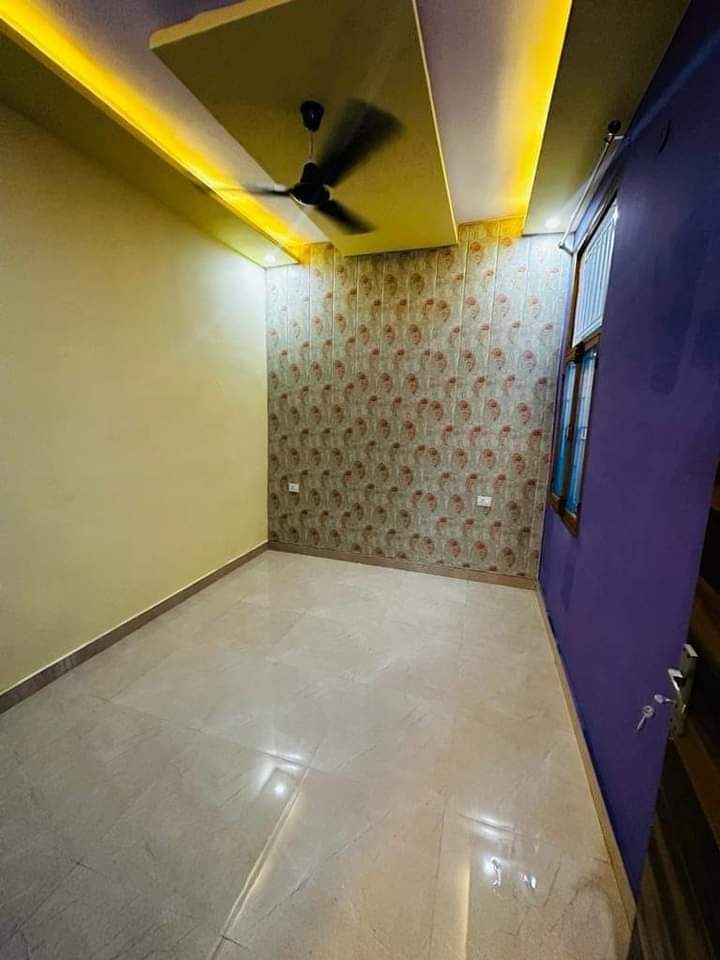 Resale 3 Bedroom 1000 Sq.Ft. Independent House in Turner Road Dehradun