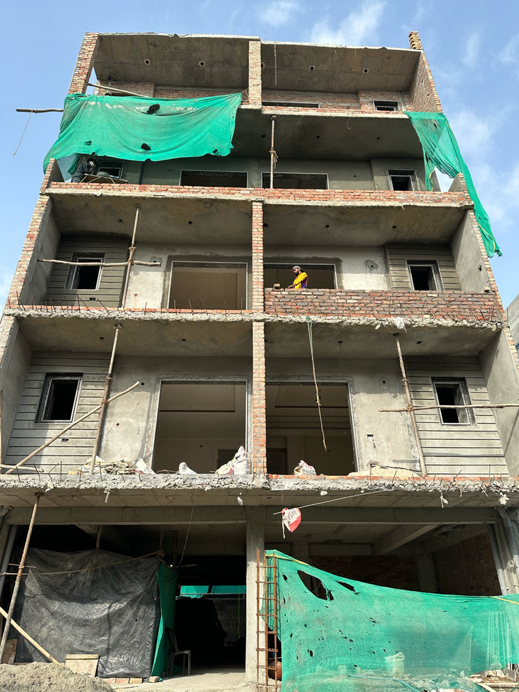 3 Bedroom 263 Sq.Yd. Builder Floor in Sector 9 Gurgaon