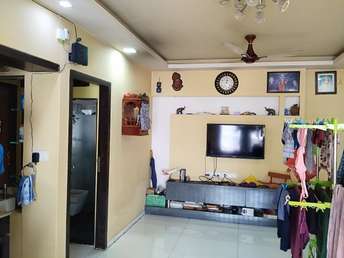 2 BHK Apartment For Resale in Mahavir Nagar CHS Kandivali West Kandivali West Mumbai 5711583
