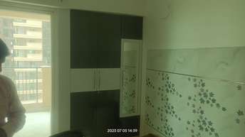 2 BHK Apartment For Resale in Siddharth Vihar Ghaziabad 5713176