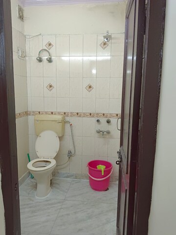 Bathroom in 1 BHK Builder Floor at Lajpat Nagar 4 – for Rent