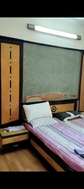 Bedroom in 3 BHK Apartment at Hiranandani Glen Croft, Powai – for Rent