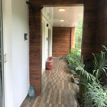 Balcony in 3 BHK Builder Floor at Vipul World Floors, Sector 48 – for Rent