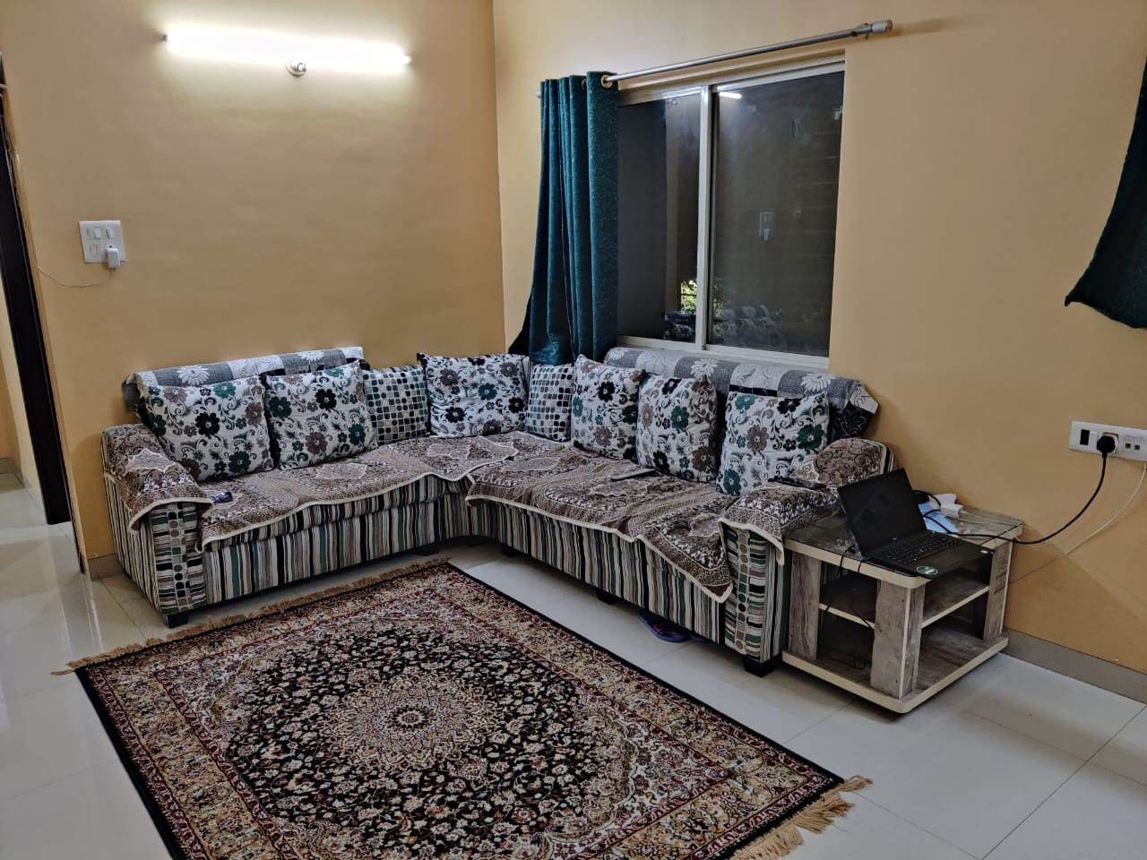 2 BHK Apartment For Sale in Salarpuria Sattva H And M Royal