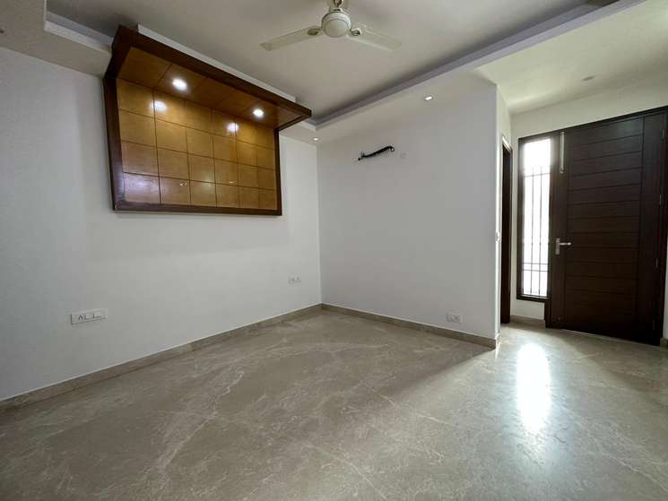 Prateek Apartment Paschim Vihar