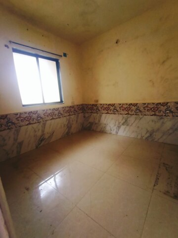 Room in 1 BHK Apartment at Seawoods – for Rent