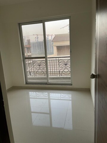 Room in 1 BHK Apartment at Siddhivinayak Pratima Gold, Taloja – for Sale