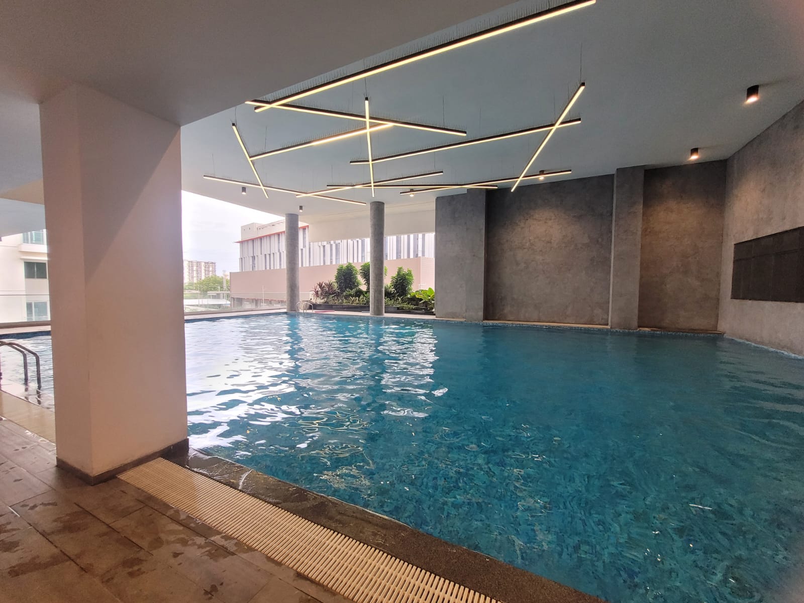 Rental 3 Bedroom 1860 Sq.Ft. Apartment in Jayabheri The Summit