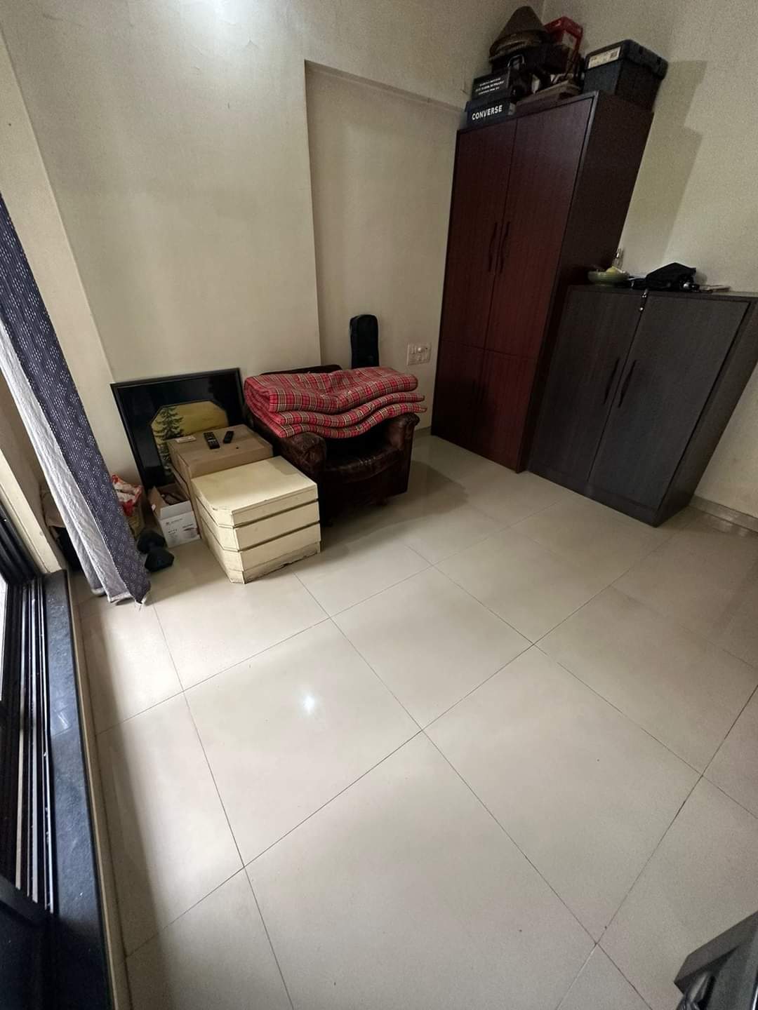 Resale 2 Bedroom 600 Sq.Ft. Apartment in Nahar 92 Bellevue Borivali