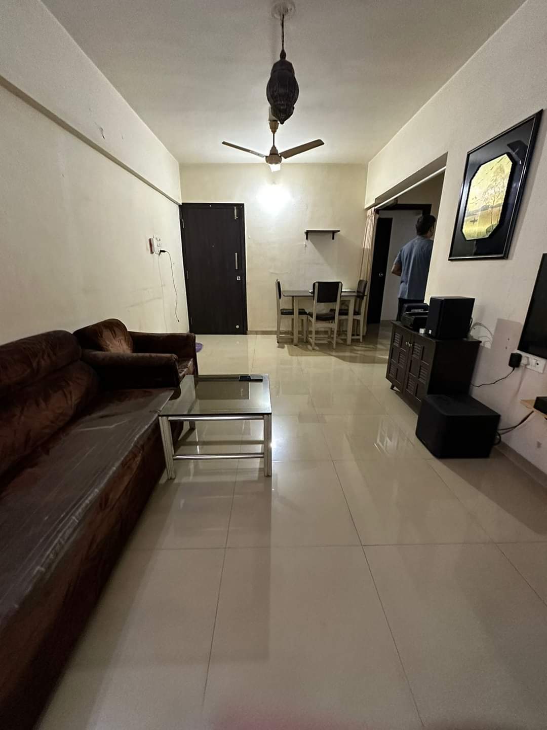 Resale 2 Bedroom 600 Sq.Ft. Apartment in Nahar 92 Bellevue Borivali