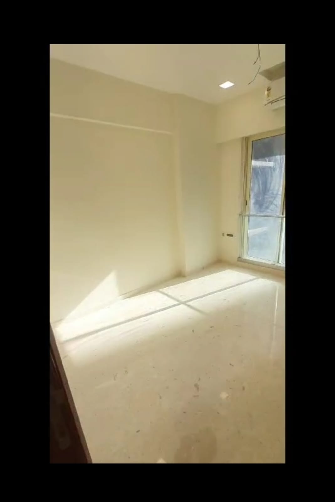 Rental 3 Bedroom 1084 Sq.Ft. Apartment in Ekta Tripolis, Goregaon West