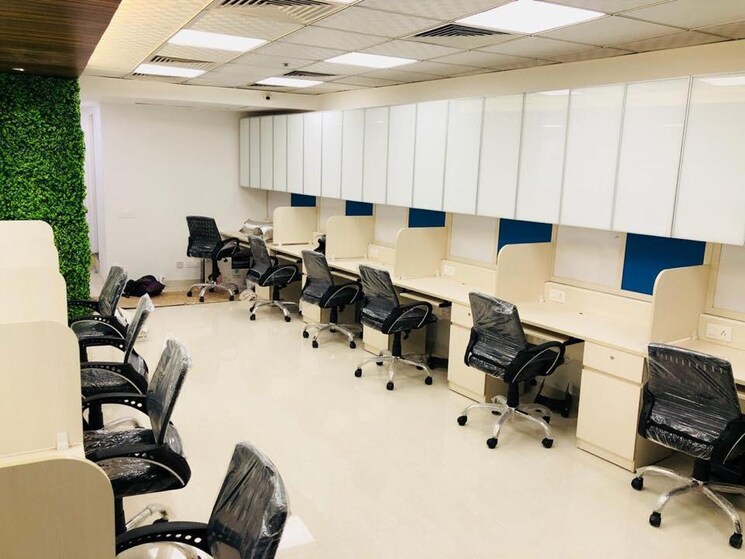 Team Area, netaji subhash place Commercial Office Space 1000 Sq.Ft. In Netaji Subhash Place Delhi 5732119