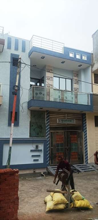 4 BHK Builder Floor For Resale in Vasundhara Sector 5 Ghaziabad 5734986