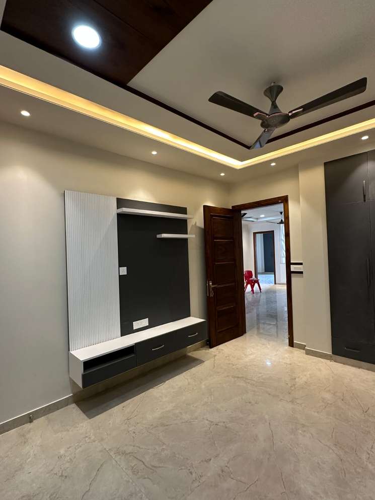 3 Bedroom 170 Sq.Yd. Builder Floor in Sector 86 Faridabad