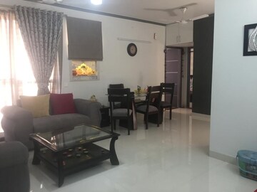Living Room in 3 BHK Apartment at Sector 70a – for Rent