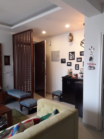 Master Bedroom in 3 BHK Apartment at Tulip Violet, Sector 69 – for Rent