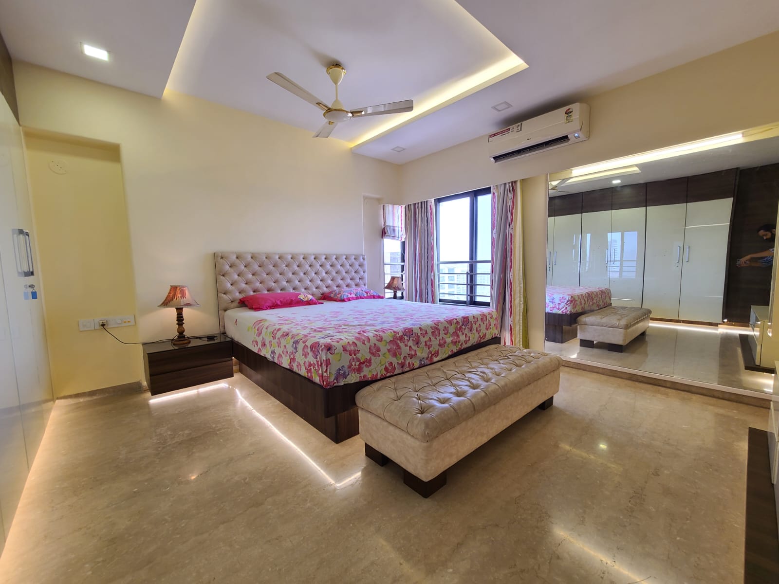 Rental 3 Bedroom 2250 Sq.Ft. Villa in Sector 29 Faridabad - 5741291