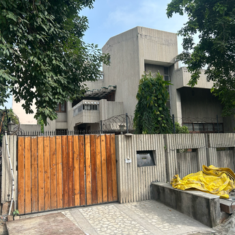 6 BHK Villa For Resale in Sector 11 Noida 5744167