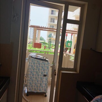 Team Area in 3 BHK Apartment at M3M Ikonic, Sector 68 – for Rent