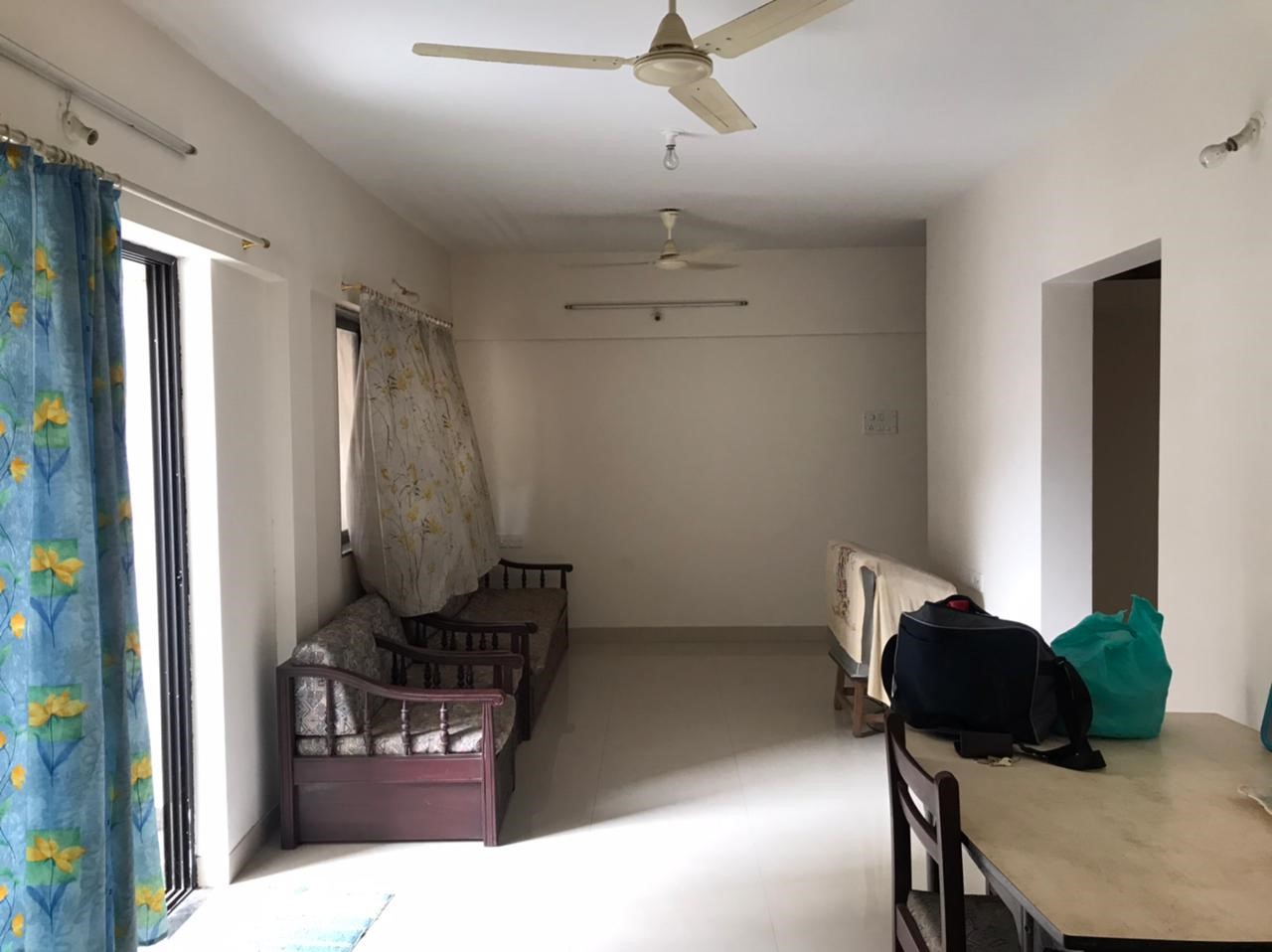 2 BHK Apartment For Rent in Raheja Vistas Phase 3 Mohammadwadi Pune  5745139