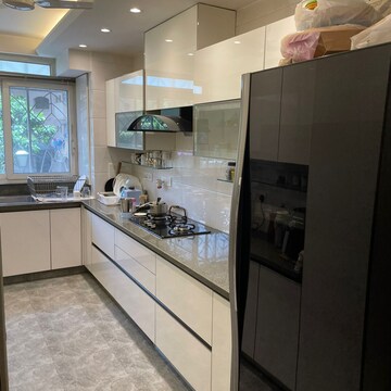 Kitchen in 3 BHK Apartment at Sector 27 – for Rent