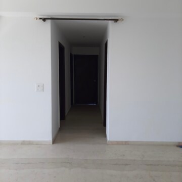 Room in 3 BHK Apartment at Shapoorji Pallonji Joyville Gurgaon, Sector 102 – for Rent