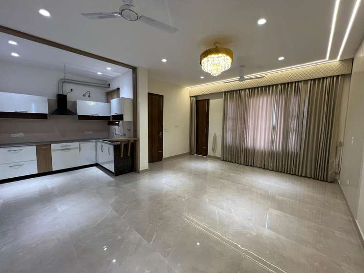 2 Bedroom 900 Sq.Ft. Builder Floor in Chandigarh Ambala Highway Zirakpur