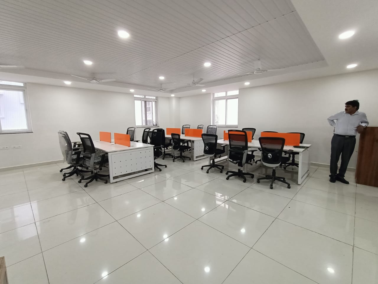 Rental Commercial Office Space 1650 Sq.Ft. in Gachibowli Hyderabad
