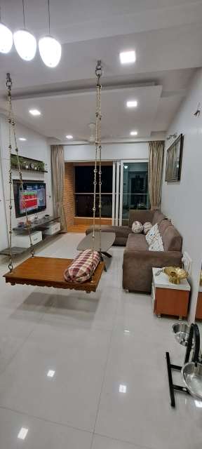 2 BHK Apartment For Resale in Rustomjee Urbania Majiwada Thane 5755399