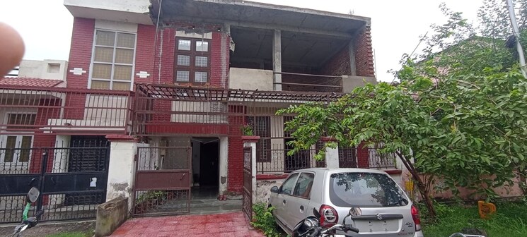 Exterior View, xu iii greater noida 2 Bedroom 120 Sq.Mt. Independent House In Xu Iii Greater Noida Greater Noida 5757866