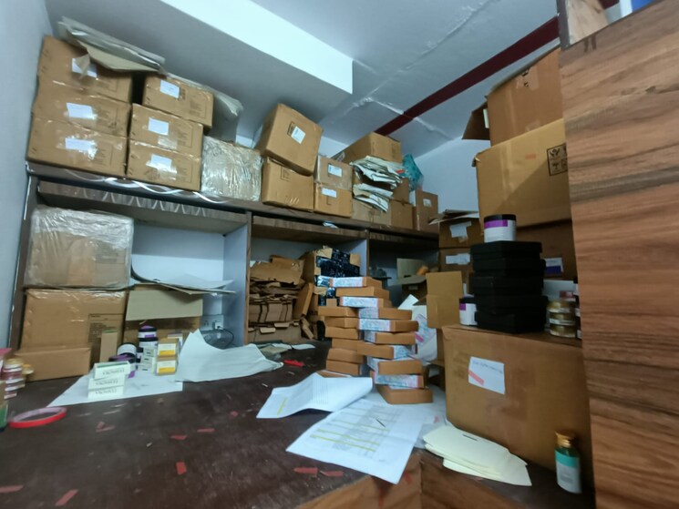 Team Area, rustomjee-eaze-zone-mall Commercial Office Space 174 Sq.Ft. In Malad West Mumbai 5770014