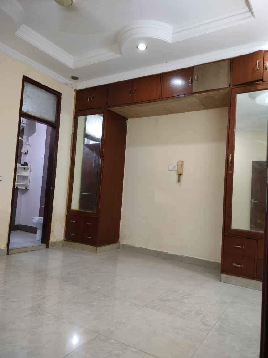 Rental 2 Bedroom 1065 Sq.Ft. Villa in Shalimar Garden Extension 2