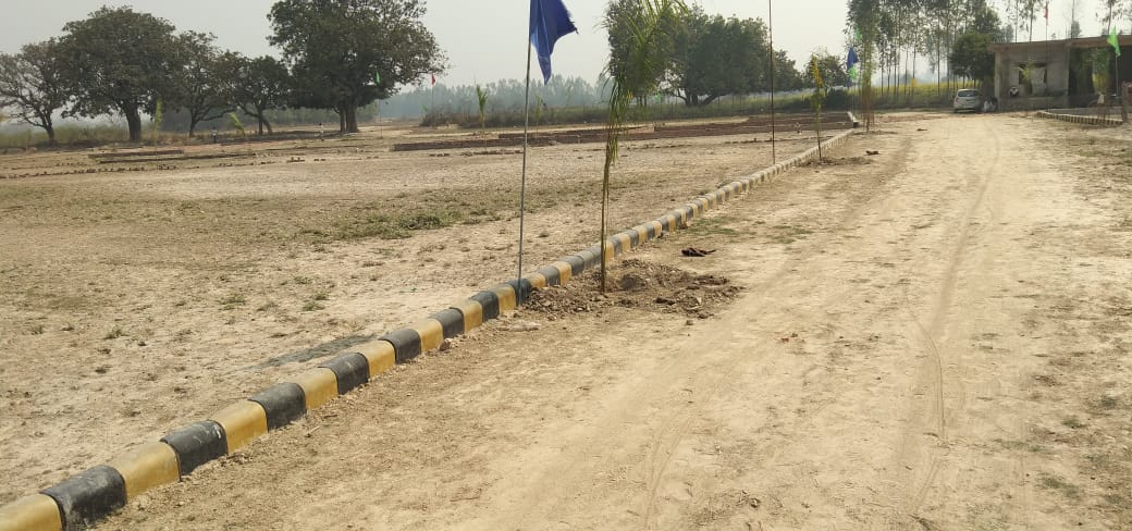 Plot For Sale in Sainyacity 