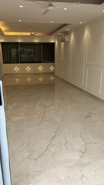 3 BHK Apartment For Rent in East Of Kailash
