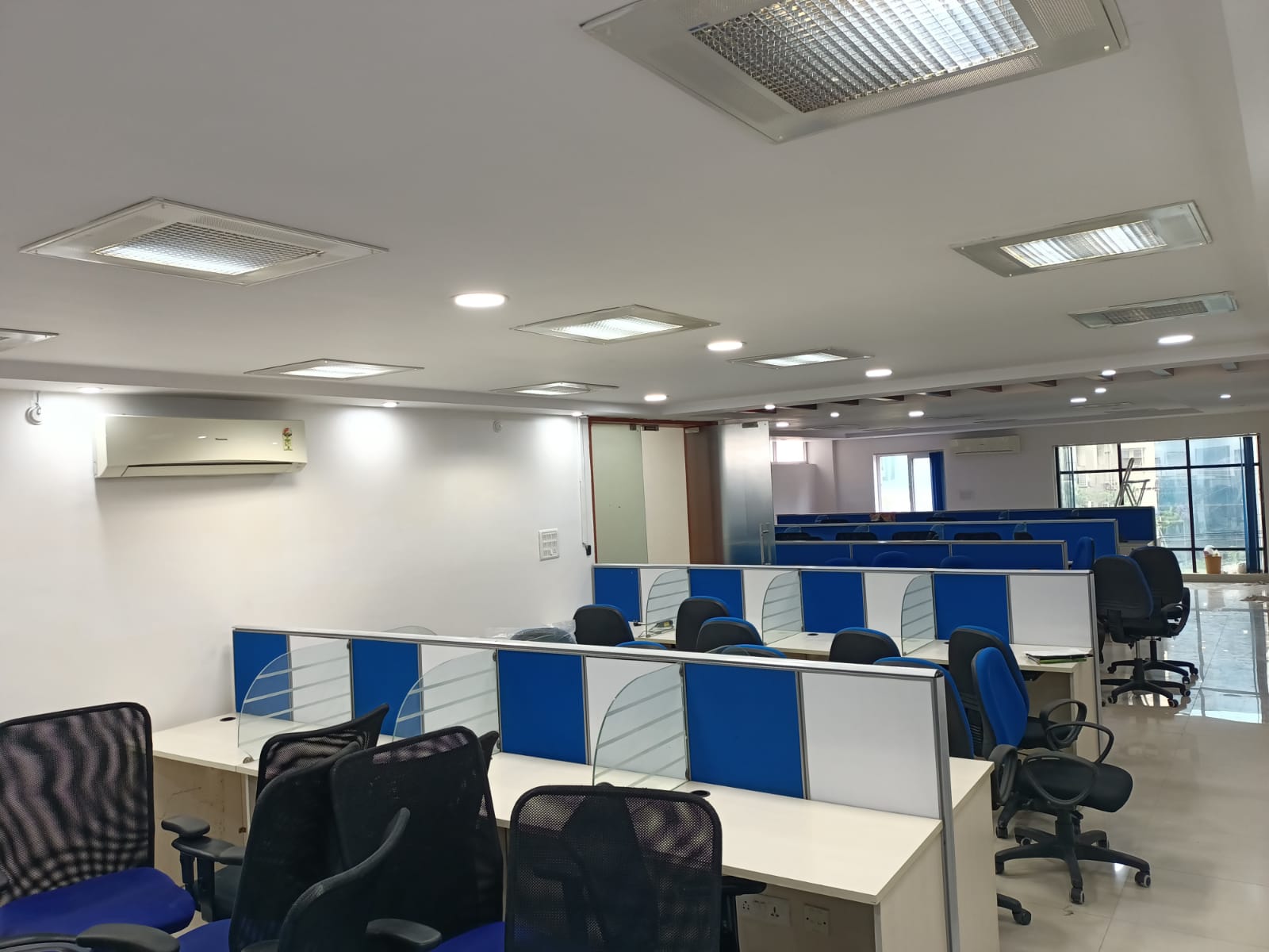 Rental Commercial Office Space in IT/SEZ 3000 Sq.Ft. in Madhapur ...