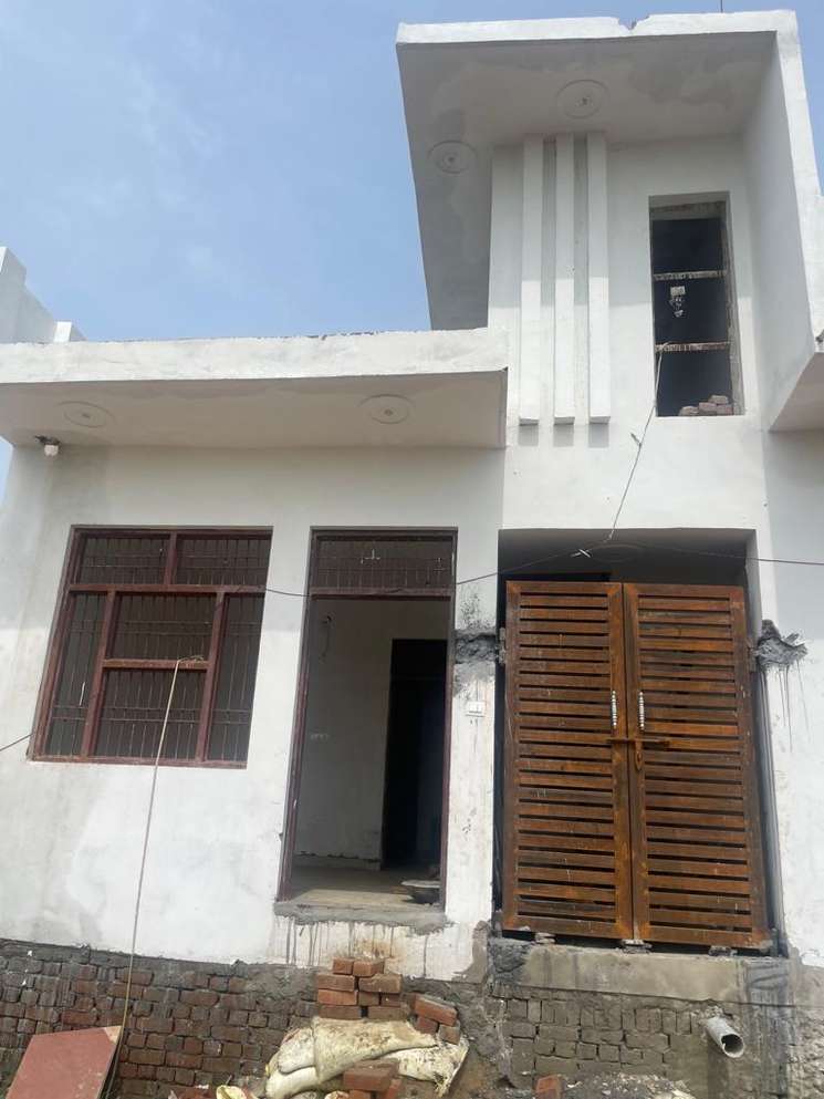 2 Bedroom 70 Sq.Yd. Villa in Achheja Greater Noida