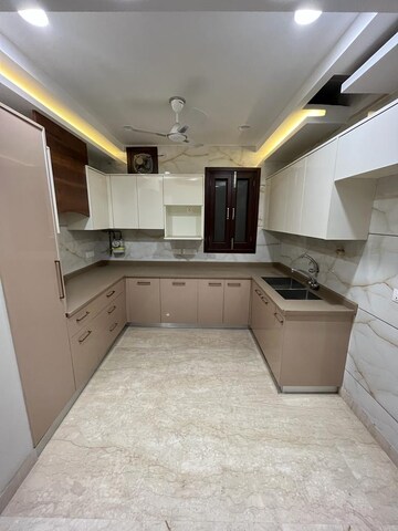 Kitchen in 4 BHK Builder Floor at Janakpuri – for Rent